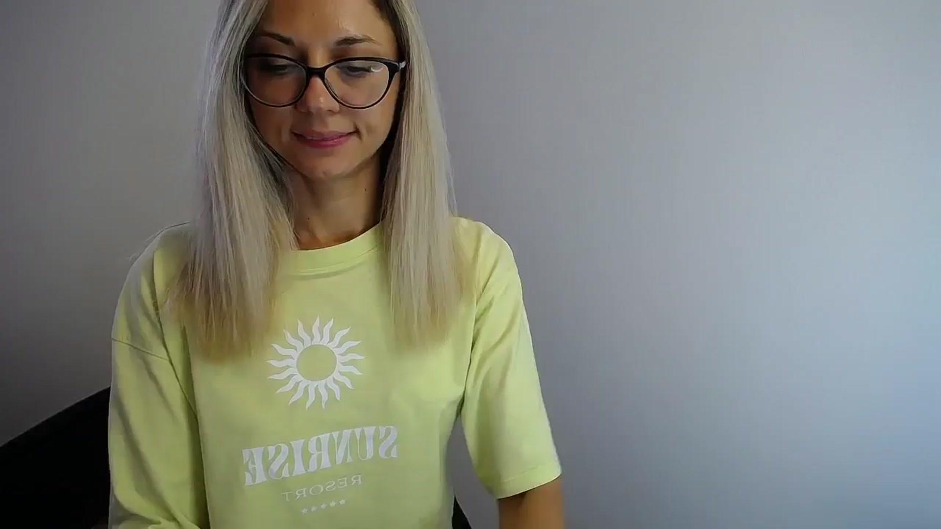 Gallery image thumbnail from Sunshine_alis's myfreecams stream on, 08/09/2024, 12:09 image 18 of 20