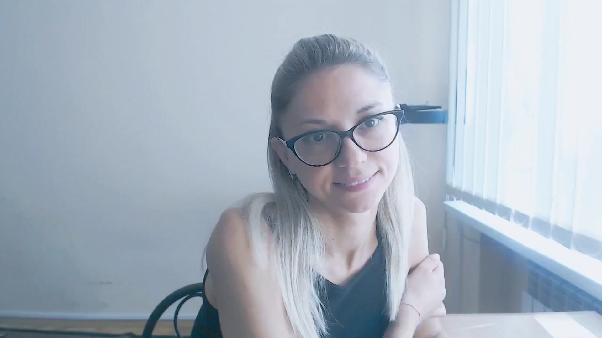 Gallery image thumbnail from Sunshine_alis's myfreecams stream on, 08/11/2024, 15:08 image 10 of 20