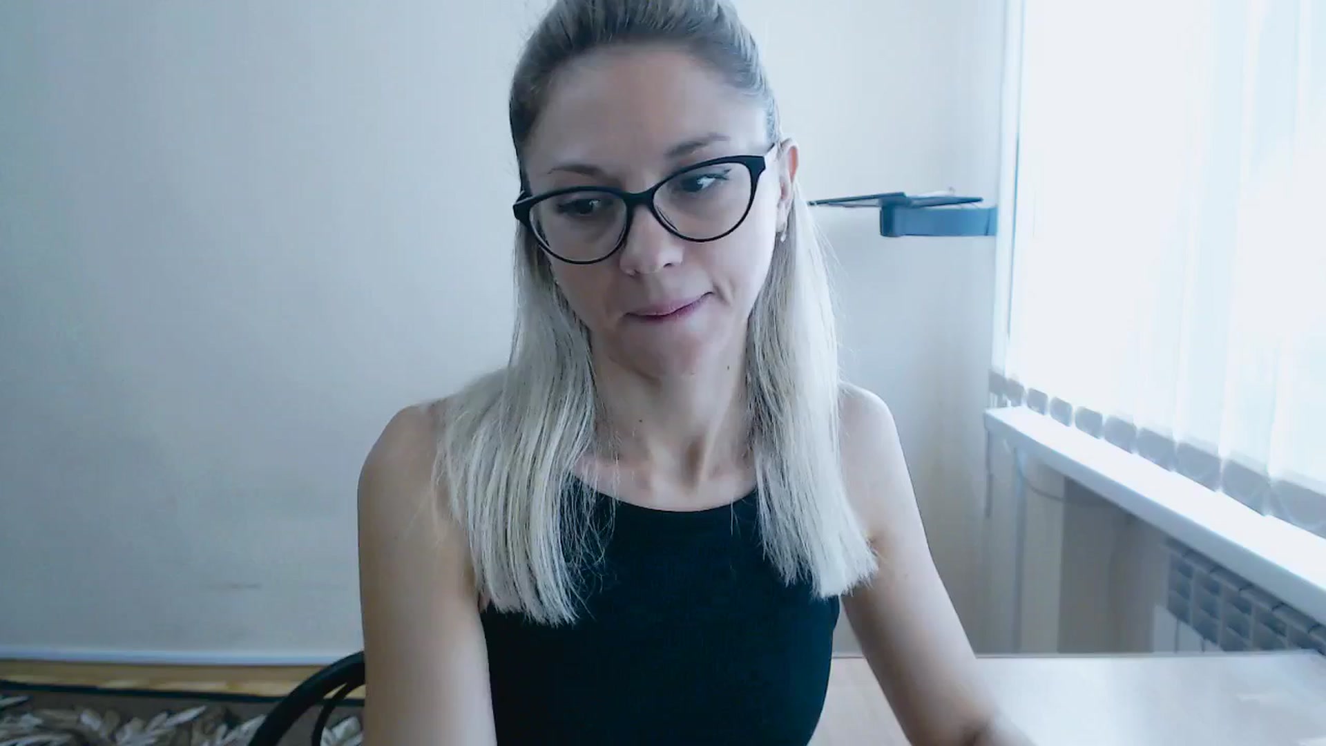 Gallery image thumbnail from Sunshine_alis's myfreecams stream on, 08/11/2024, 15:08 image 1 of 20