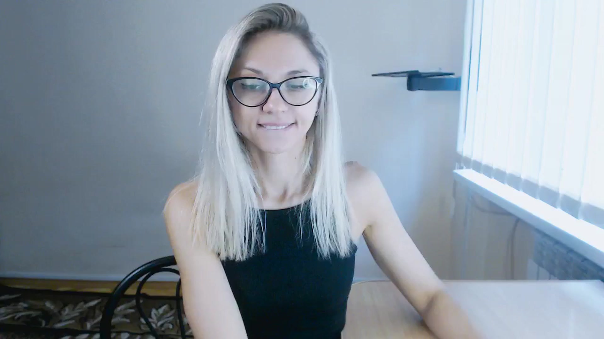 Gallery image thumbnail from Sunshine_alis's myfreecams stream on, 08/11/2024, 16:46 image 13 of 20