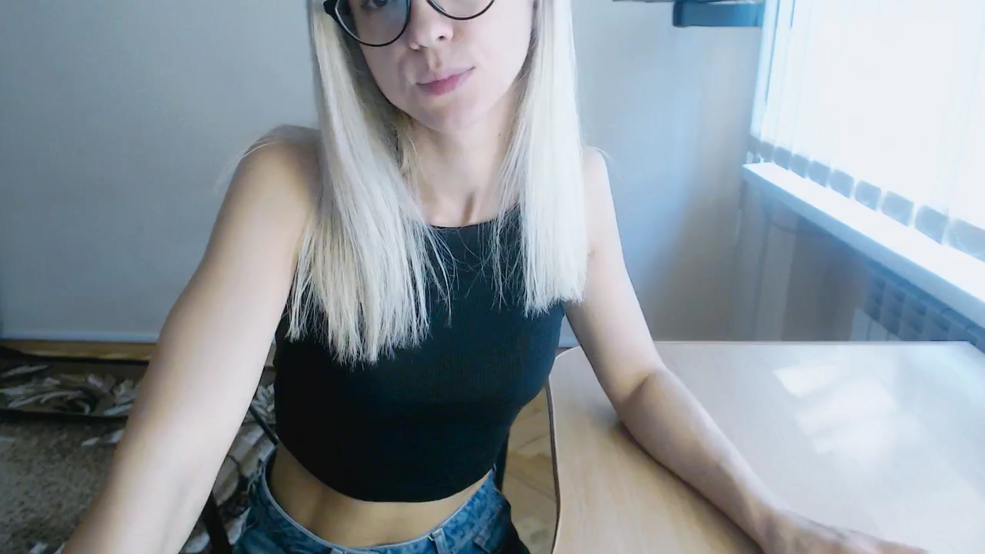 Gallery image thumbnail from Sunshine_alis's myfreecams stream on, 08/11/2024, 16:46 image 7 of 20