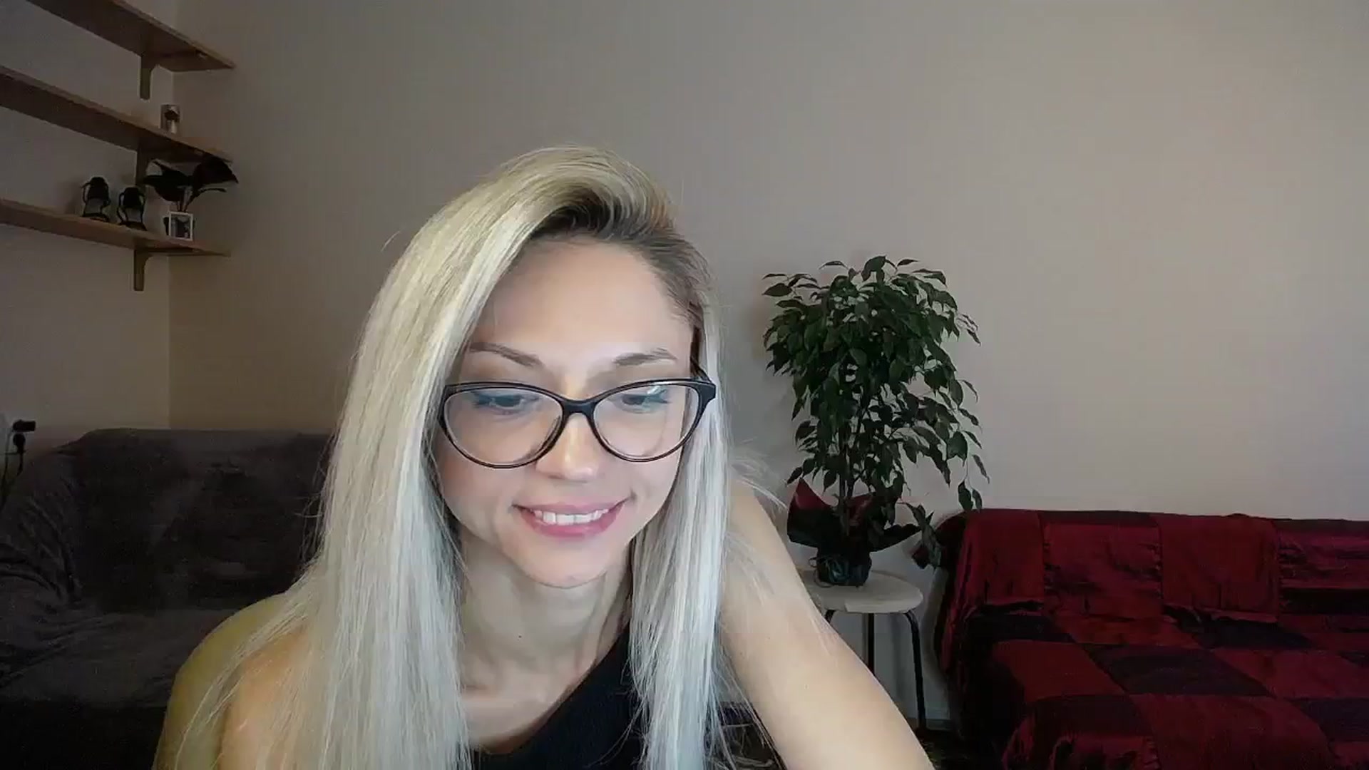Gallery image thumbnail from Sunshine_alis's myfreecams stream on, 08/23/2024, 12:24 image 14 of 20