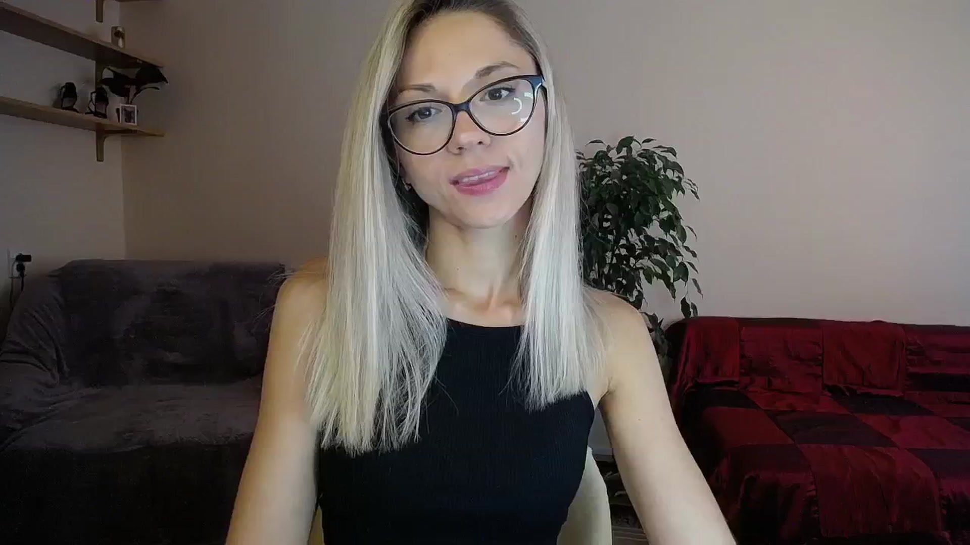 Gallery image thumbnail from Sunshine_alis's myfreecams stream on, 08/23/2024, 12:24 image 7 of 20