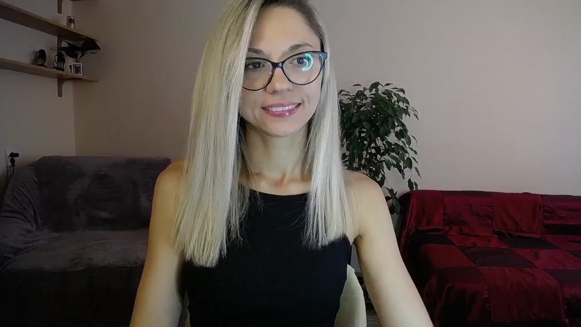 Gallery image thumbnail from Sunshine_alis's myfreecams stream on, 08/23/2024, 12:24 image 4 of 20