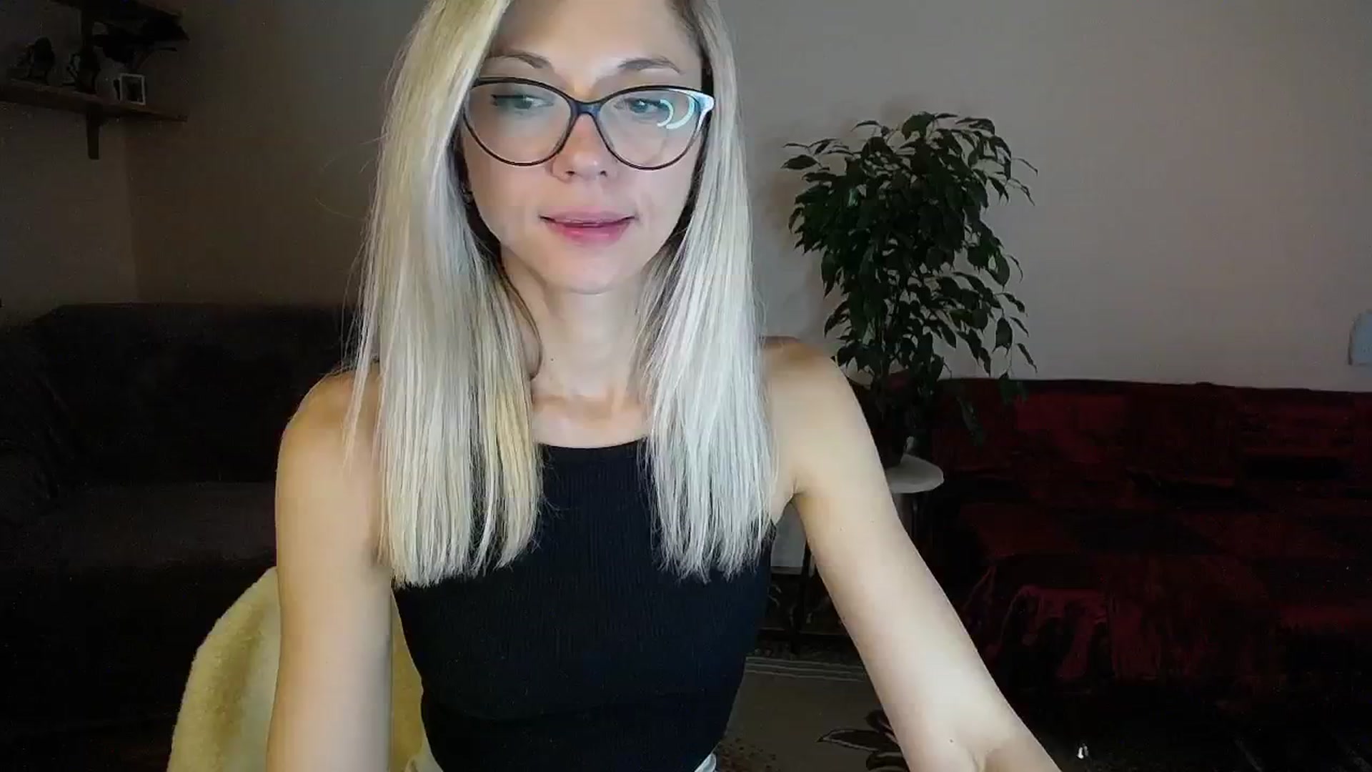 Gallery image thumbnail from Sunshine_alis's myfreecams stream on, 08/26/2024, 15:12 image 17 of 20