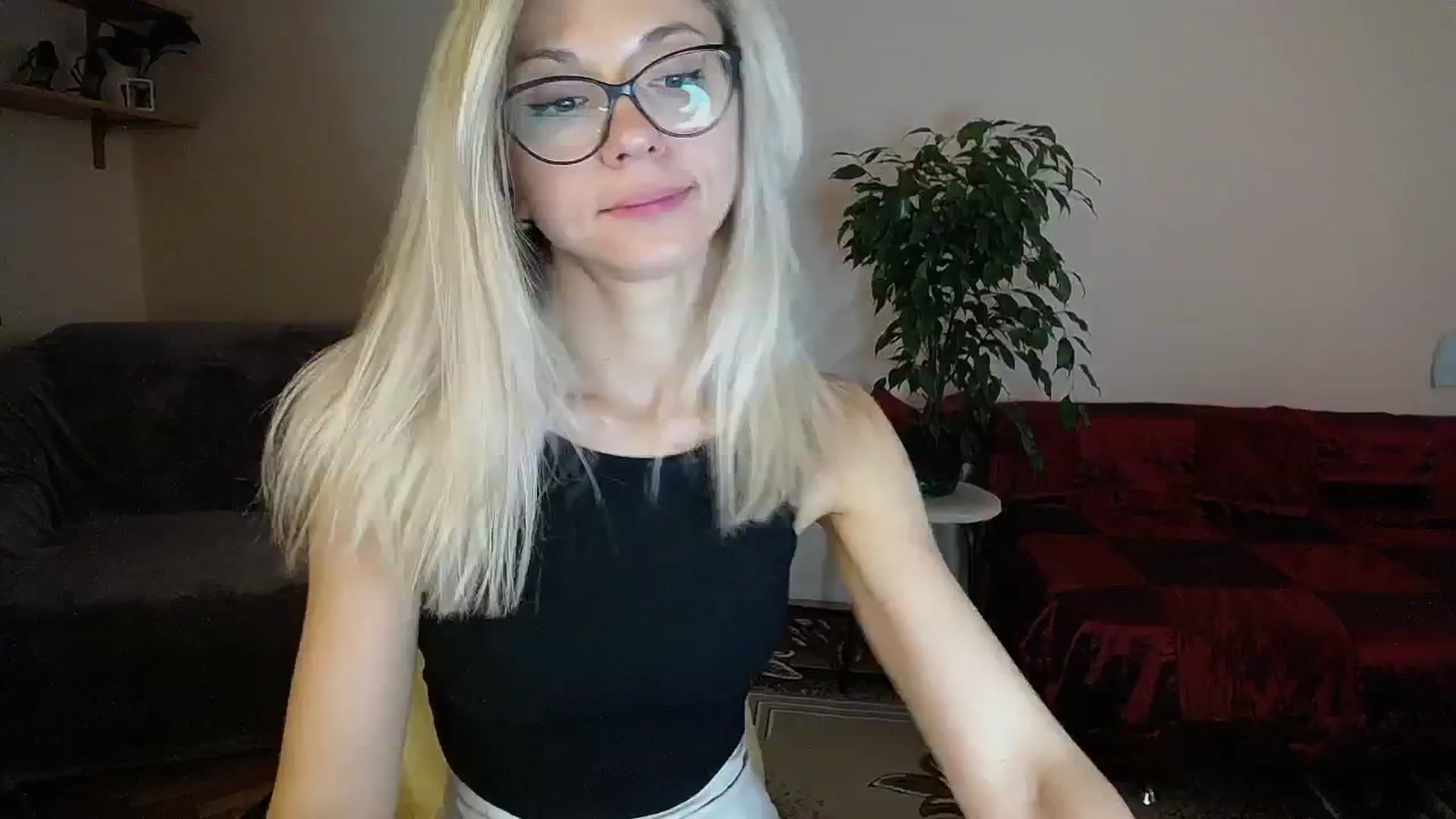 Gallery image thumbnail from Sunshine_alis's myfreecams stream on, 08/26/2024, 15:12 image 19 of 20