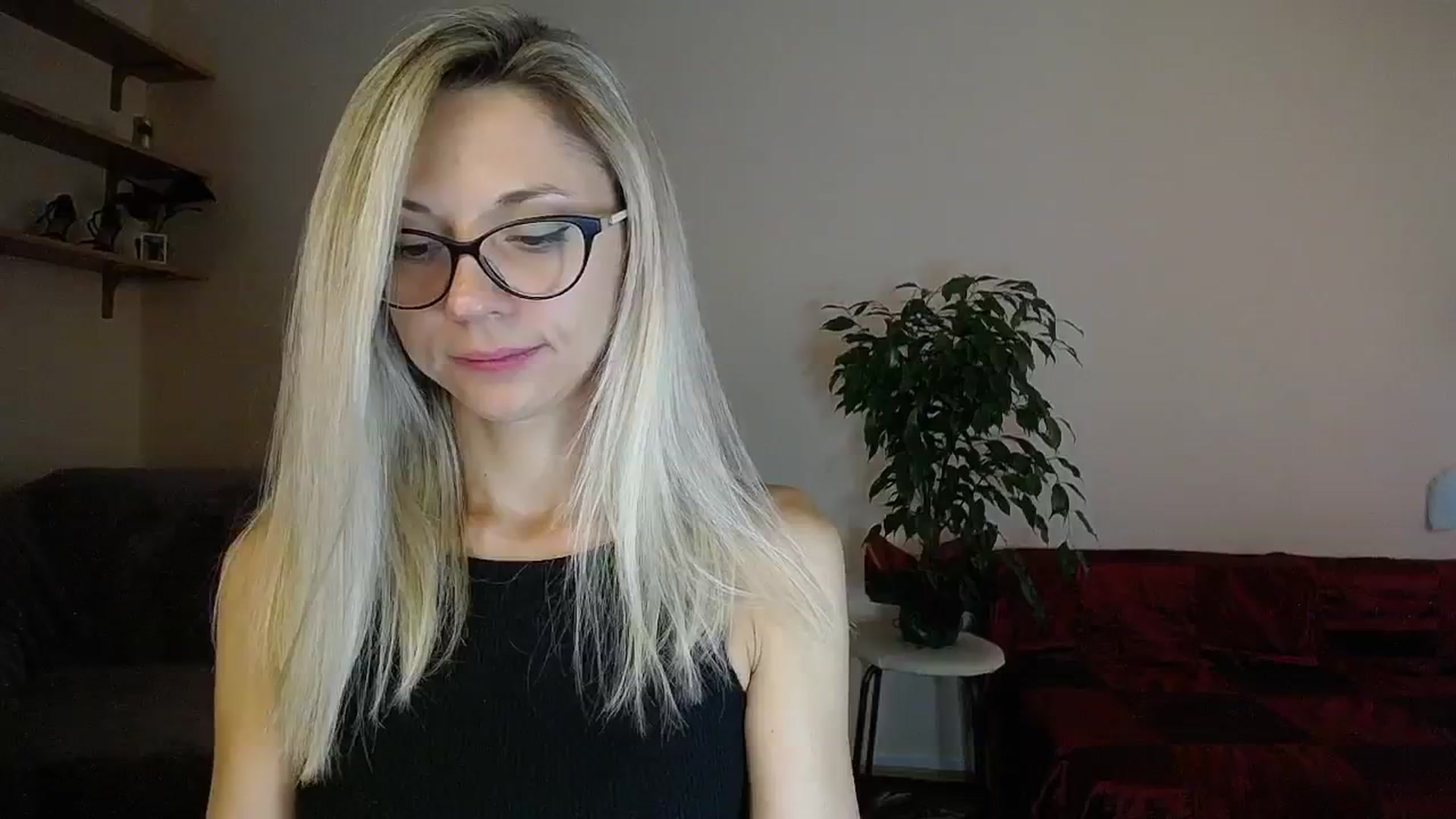 Gallery image thumbnail from Sunshine_alis's myfreecams stream on, 08/26/2024, 15:12 image 9 of 20