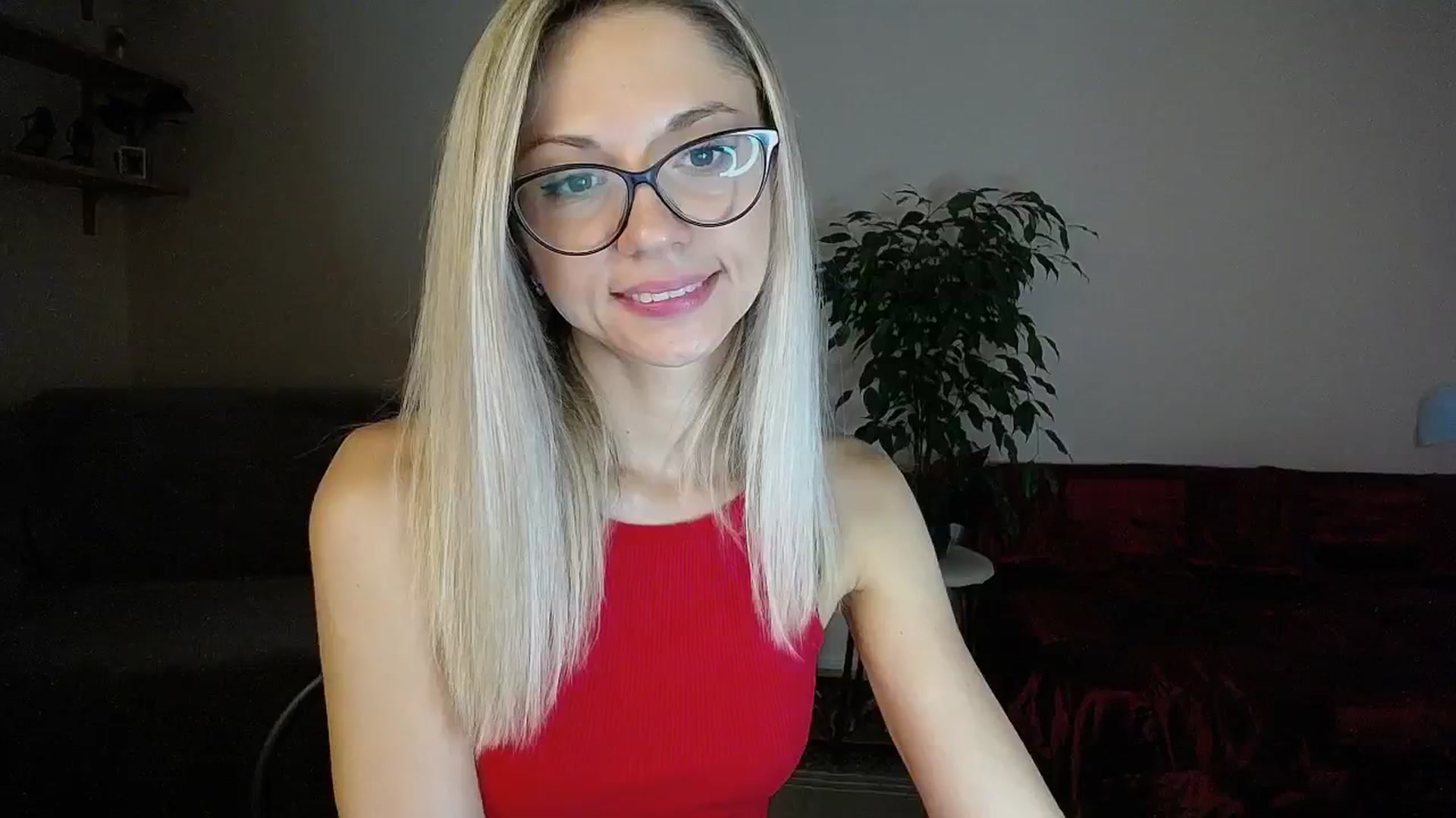 Gallery image thumbnail from Sunshine_alis's myfreecams stream on, 08/31/2024, 13:25 image 14 of 20