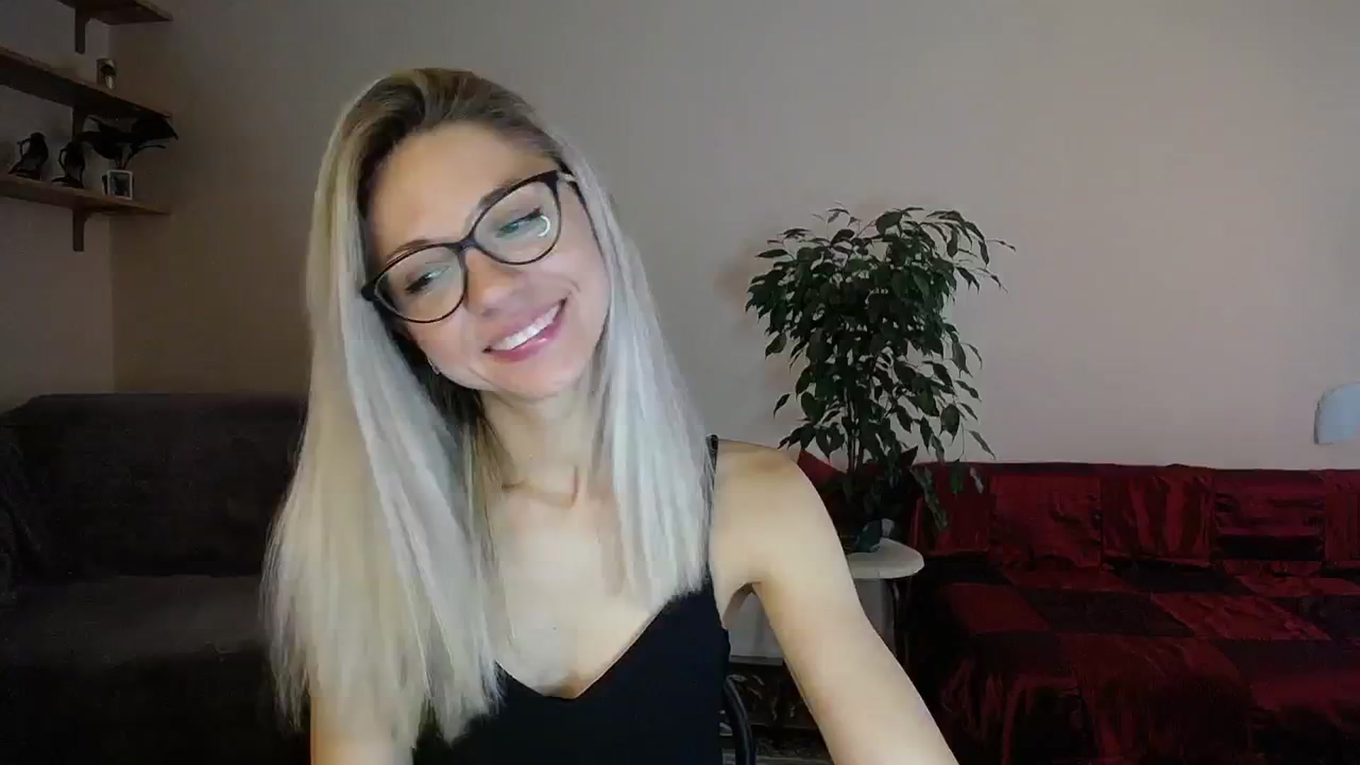 Gallery image thumbnail from Sunshine_alis's myfreecams stream on, 09/01/2024, 13:34 image 9 of 20
