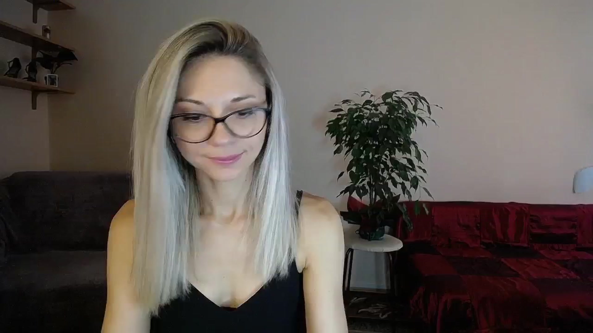 Gallery image thumbnail from Sunshine_alis's myfreecams stream on, 09/01/2024, 13:34 image 4 of 20