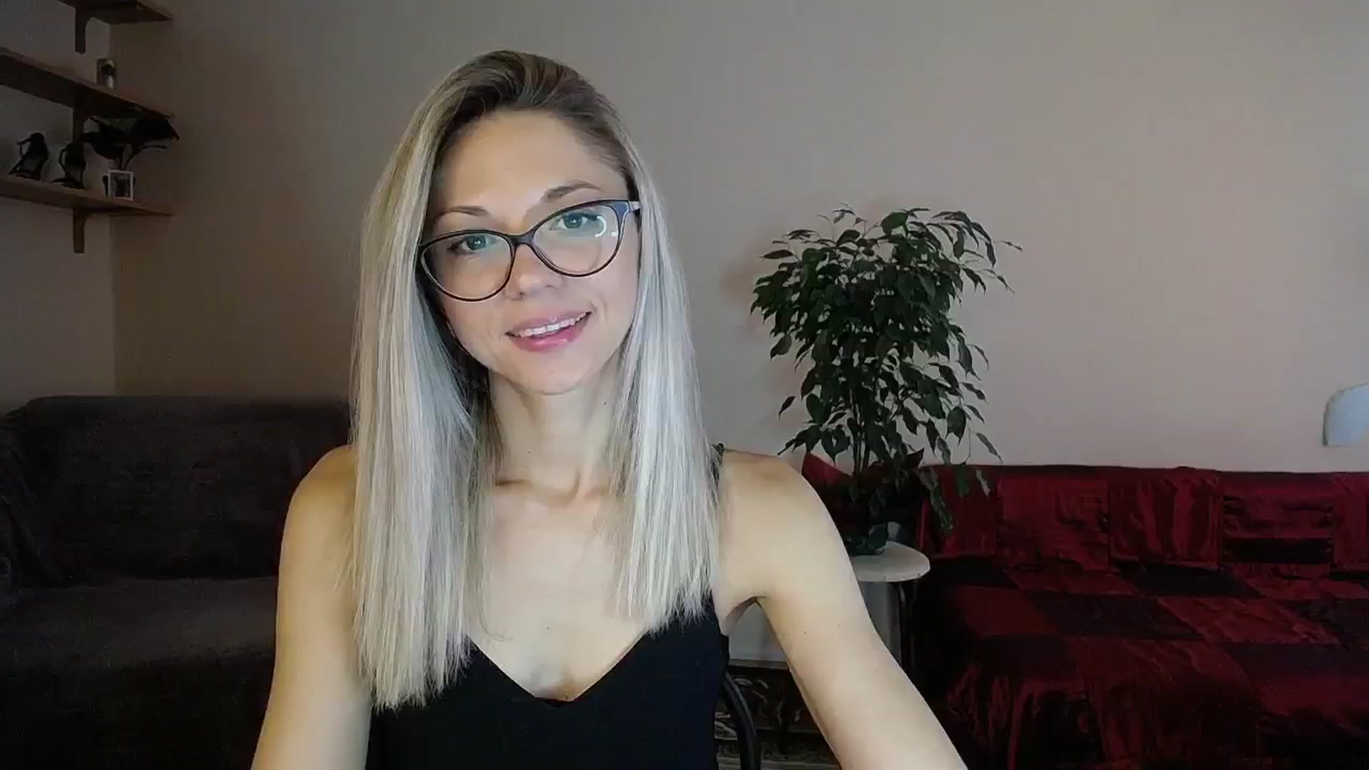 Gallery image thumbnail from Sunshine_alis's myfreecams stream on, 09/01/2024, 13:34 image 6 of 20