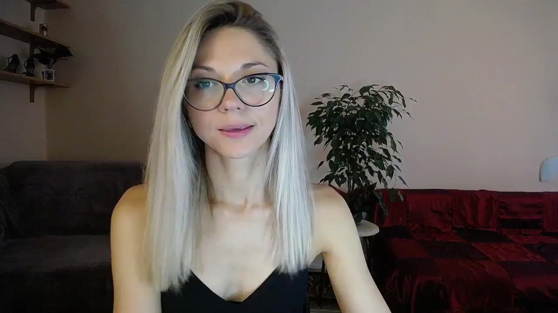 Gallery image thumbnail from Sunshine_alis's myfreecams stream on, 09/01/2024, 13:34 image 19 of 20