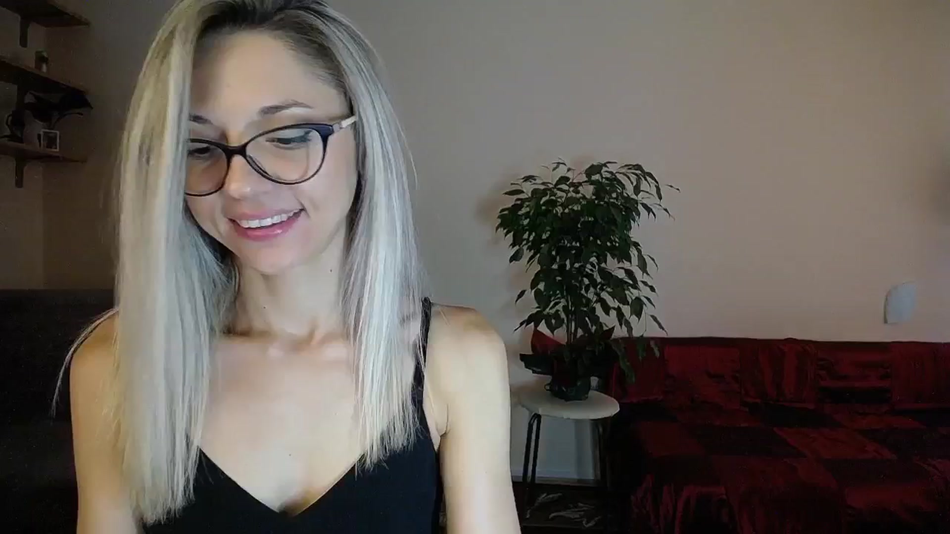 Gallery image thumbnail from Sunshine_alis's myfreecams stream on, 09/01/2024, 15:03 image 19 of 20