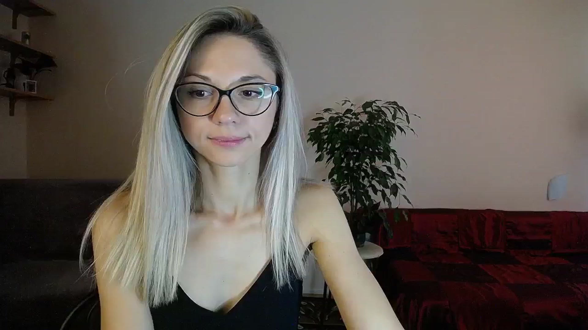 Gallery image thumbnail from Sunshine_alis's myfreecams stream on, 09/01/2024, 15:03 image 11 of 20
