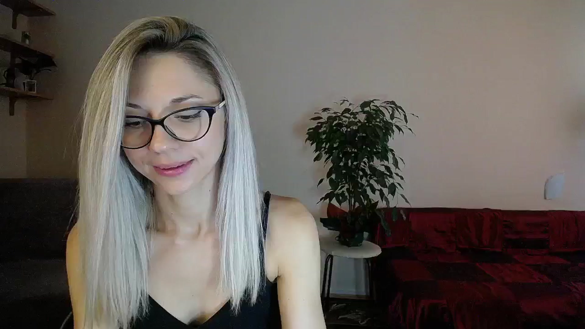 Gallery image thumbnail from Sunshine_alis's myfreecams stream on, 09/01/2024, 15:03 image 6 of 20