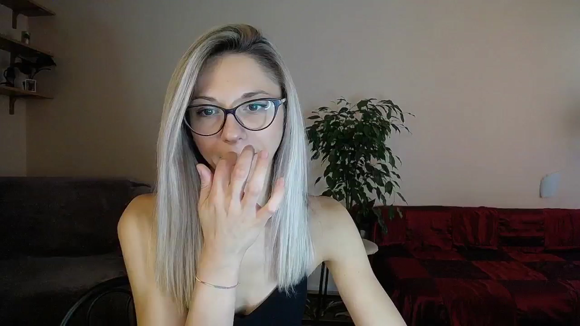 Gallery image thumbnail from Sunshine_alis's myfreecams stream on, 09/01/2024, 15:03 image 3 of 20
