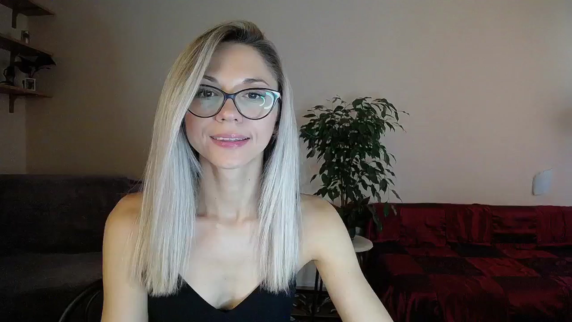 Gallery image thumbnail from Sunshine_alis's myfreecams stream on, 09/01/2024, 15:03 image 2 of 20