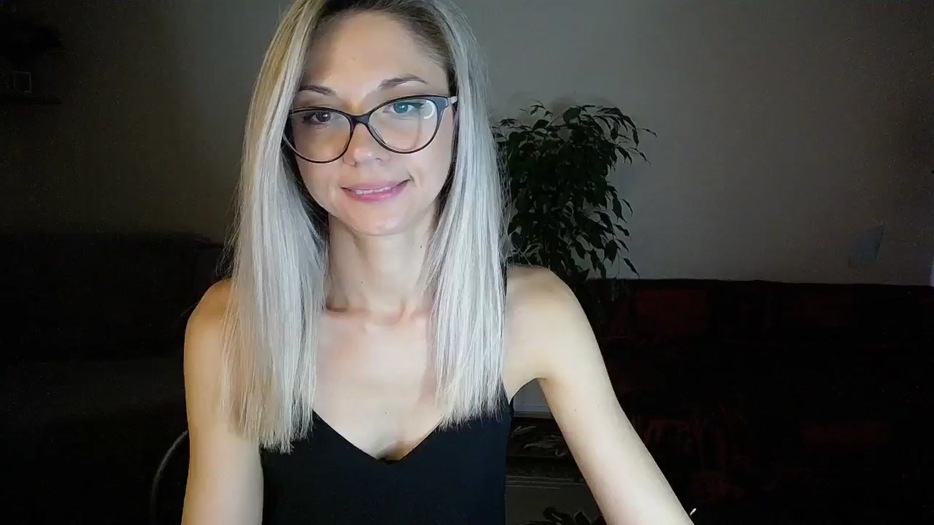 Gallery image thumbnail from Sunshine_alis's myfreecams stream on, 09/01/2024, 15:39 image 18 of 20