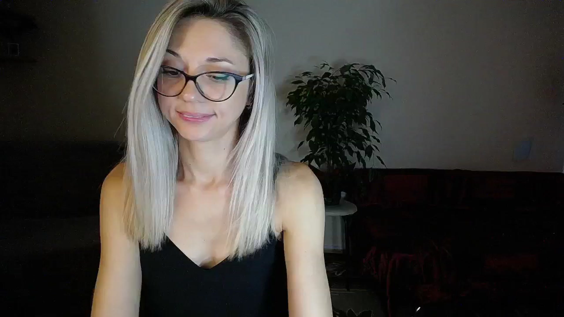 Gallery image thumbnail from Sunshine_alis's myfreecams stream on, 09/01/2024, 15:39 image 11 of 20