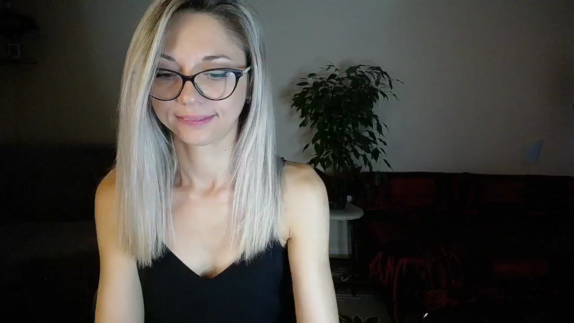 Gallery image thumbnail from Sunshine_alis's myfreecams stream on, 09/01/2024, 15:39 image 9 of 20