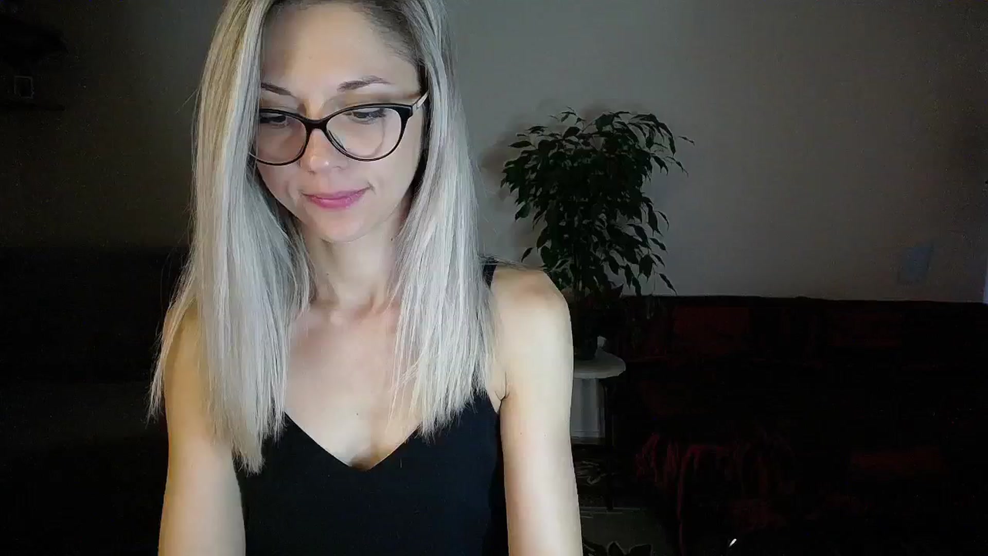 Gallery image thumbnail from Sunshine_alis's myfreecams stream on, 09/01/2024, 15:39 image 3 of 20