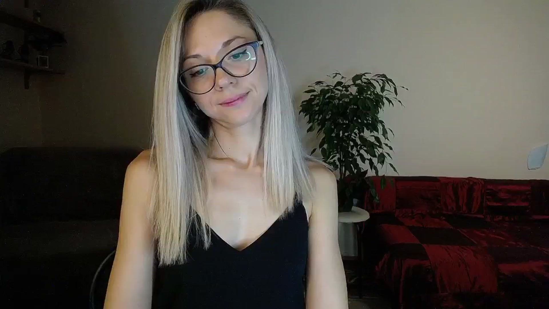 Gallery image thumbnail from Sunshine_alis's myfreecams stream on, 09/01/2024, 16:33 image 18 of 20
