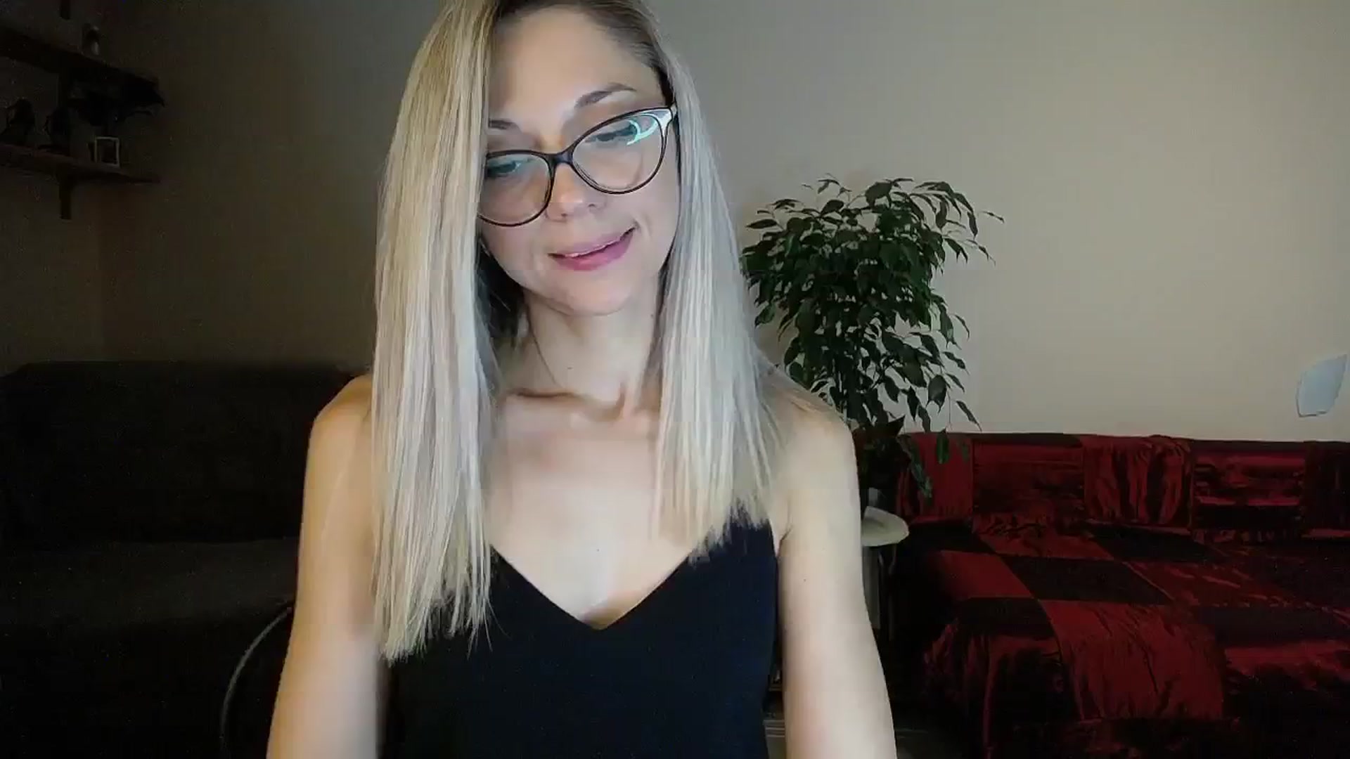 Gallery image thumbnail from Sunshine_alis's myfreecams stream on, 09/01/2024, 16:33 image 10 of 20
