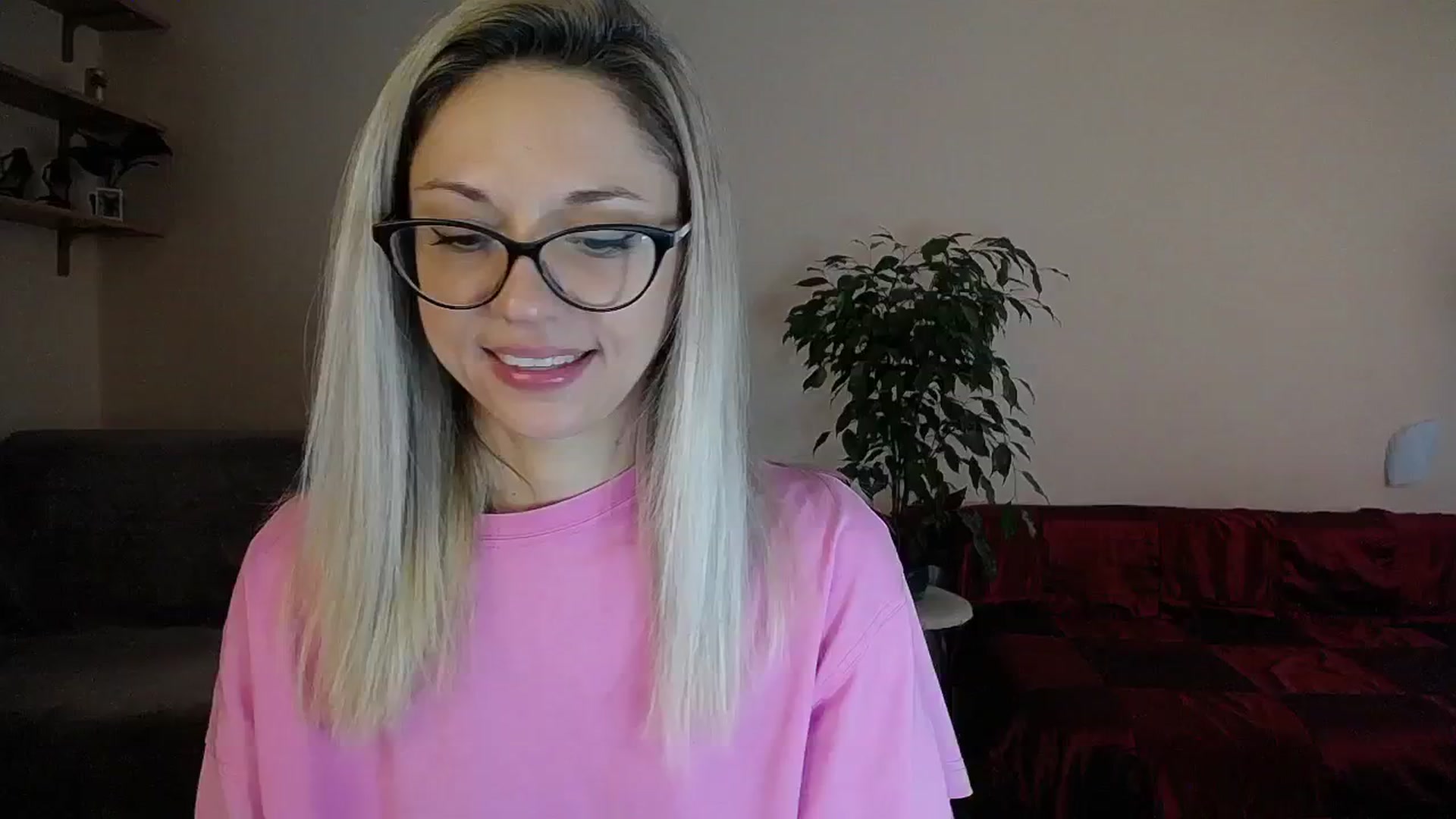 Gallery image thumbnail from Sunshine_alis's myfreecams stream on, 09/02/2024, 13:42 image 5 of 20