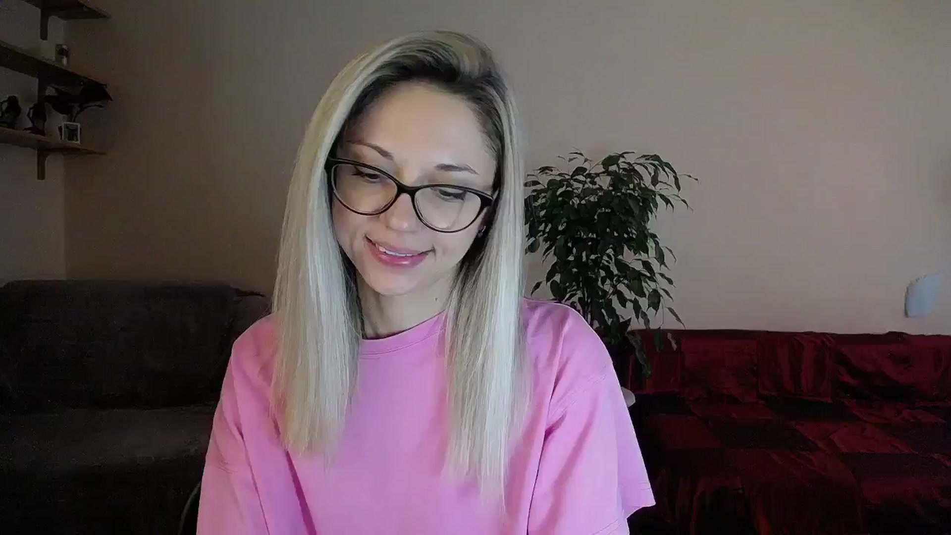 Gallery image thumbnail from Sunshine_alis's myfreecams stream on, 09/02/2024, 13:42 image 18 of 20