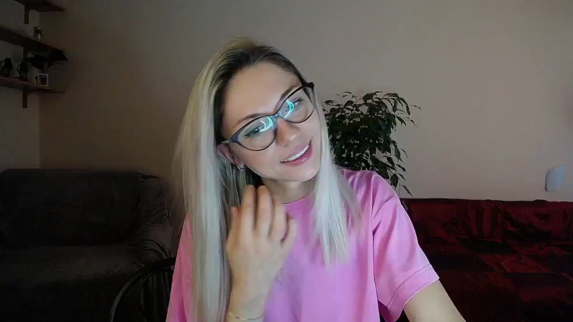 Gallery image thumbnail from Sunshine_alis's myfreecams stream on, 09/02/2024, 13:42 image 14 of 20