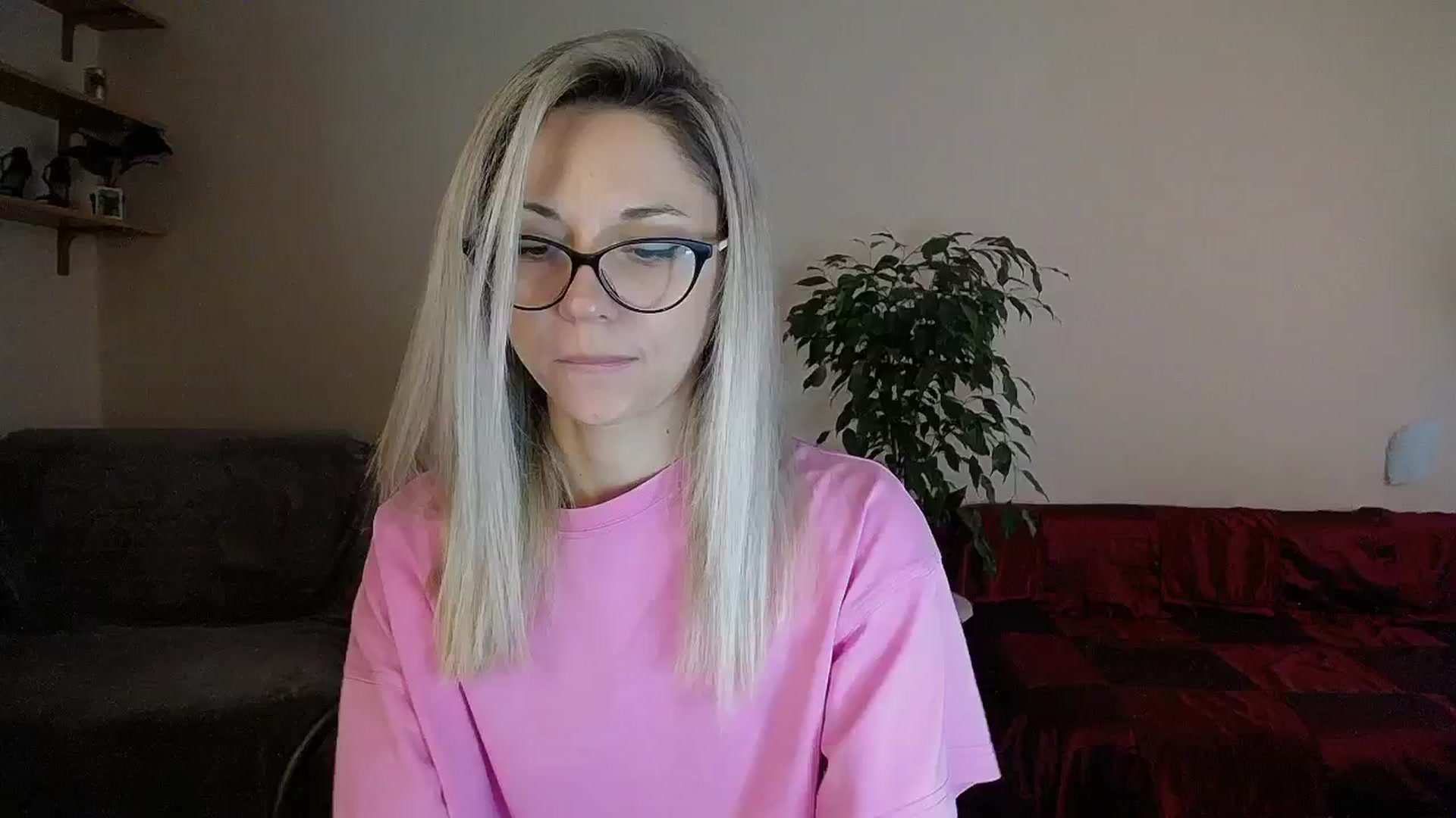 Gallery image thumbnail from Sunshine_alis's myfreecams stream on, 09/02/2024, 13:42 image 13 of 20