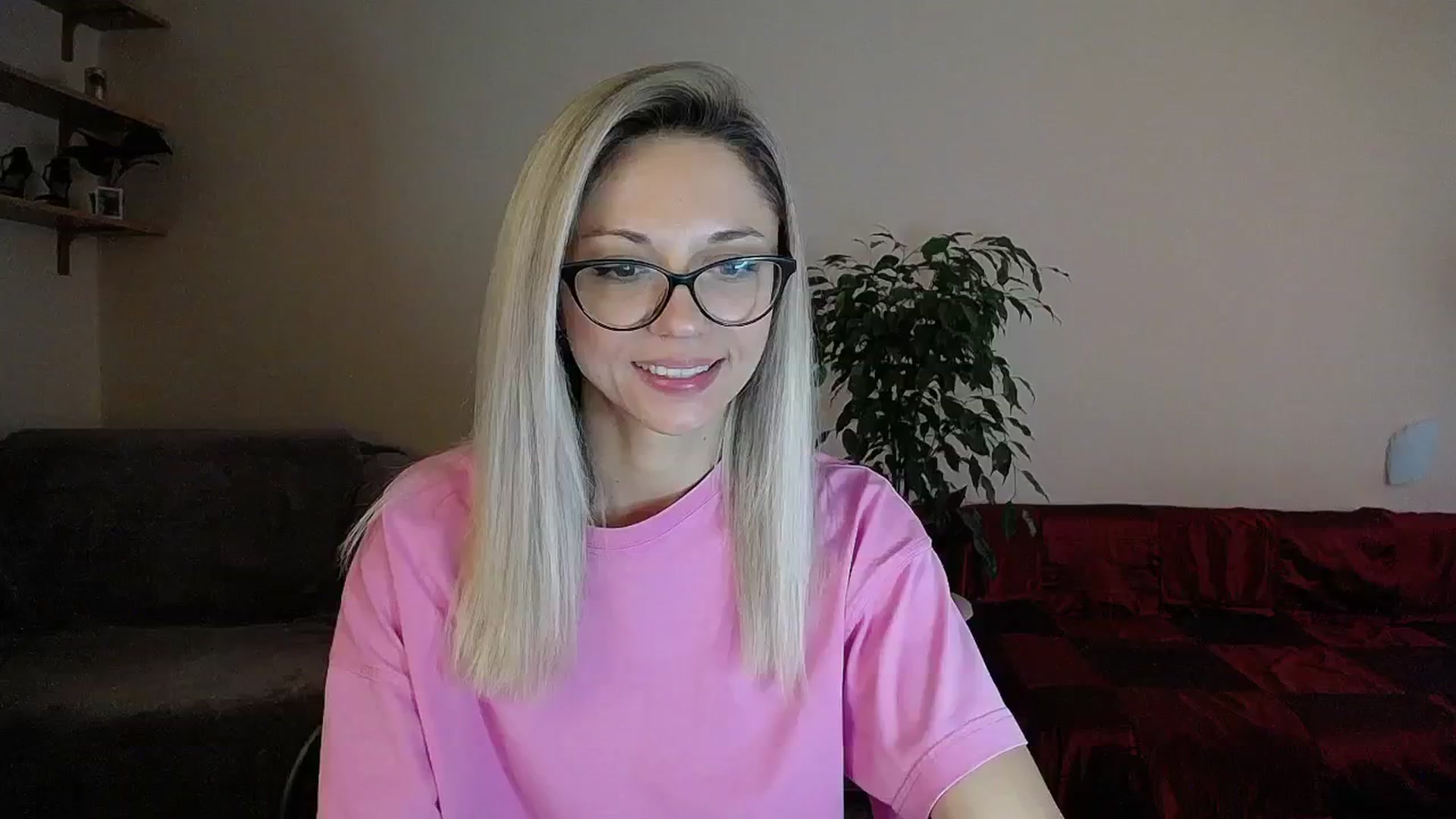 Gallery image thumbnail from Sunshine_alis's myfreecams stream on, 09/02/2024, 13:42 image 8 of 20