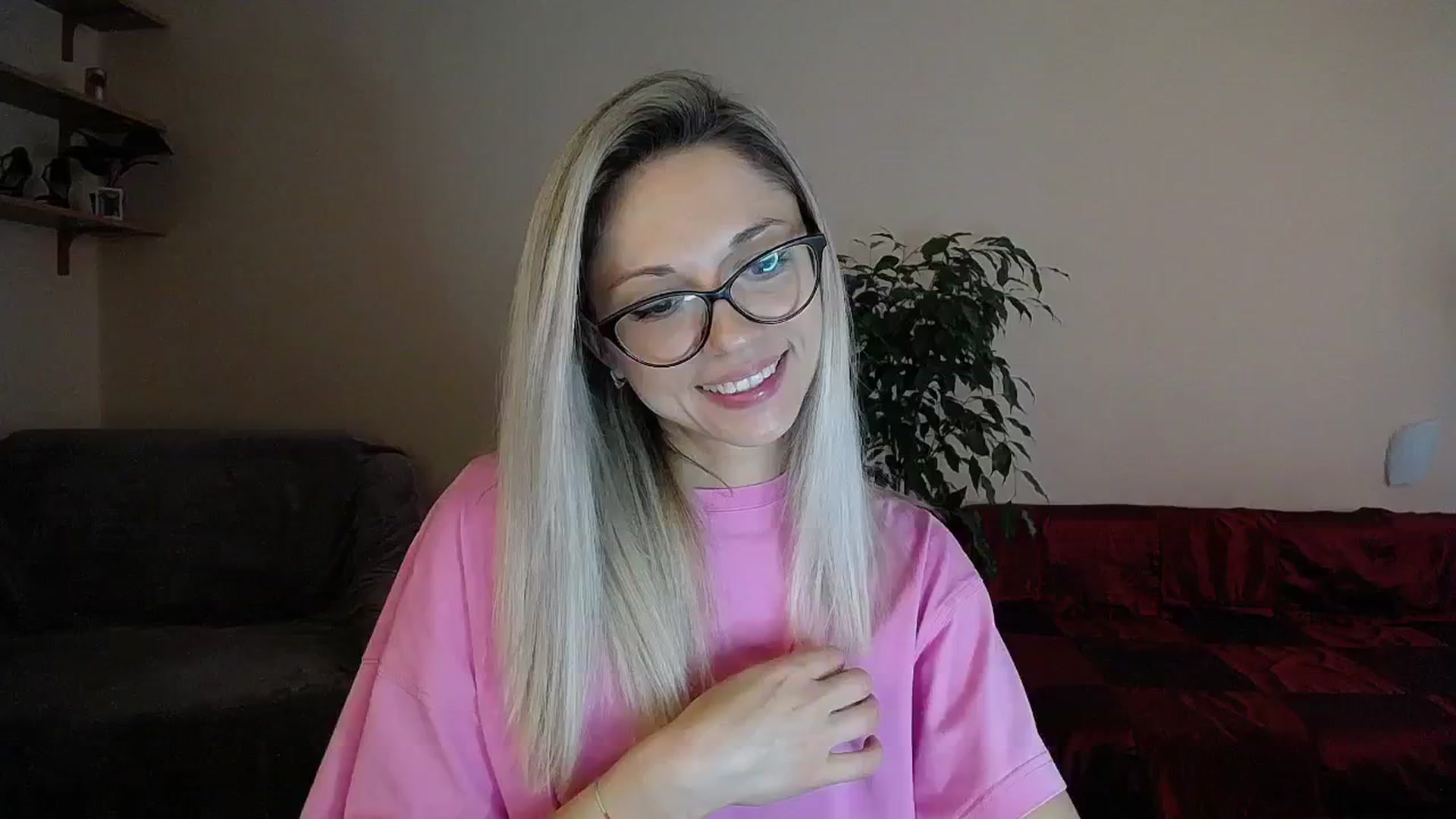Gallery image thumbnail from Sunshine_alis's myfreecams stream on, 09/02/2024, 13:42 image 3 of 20