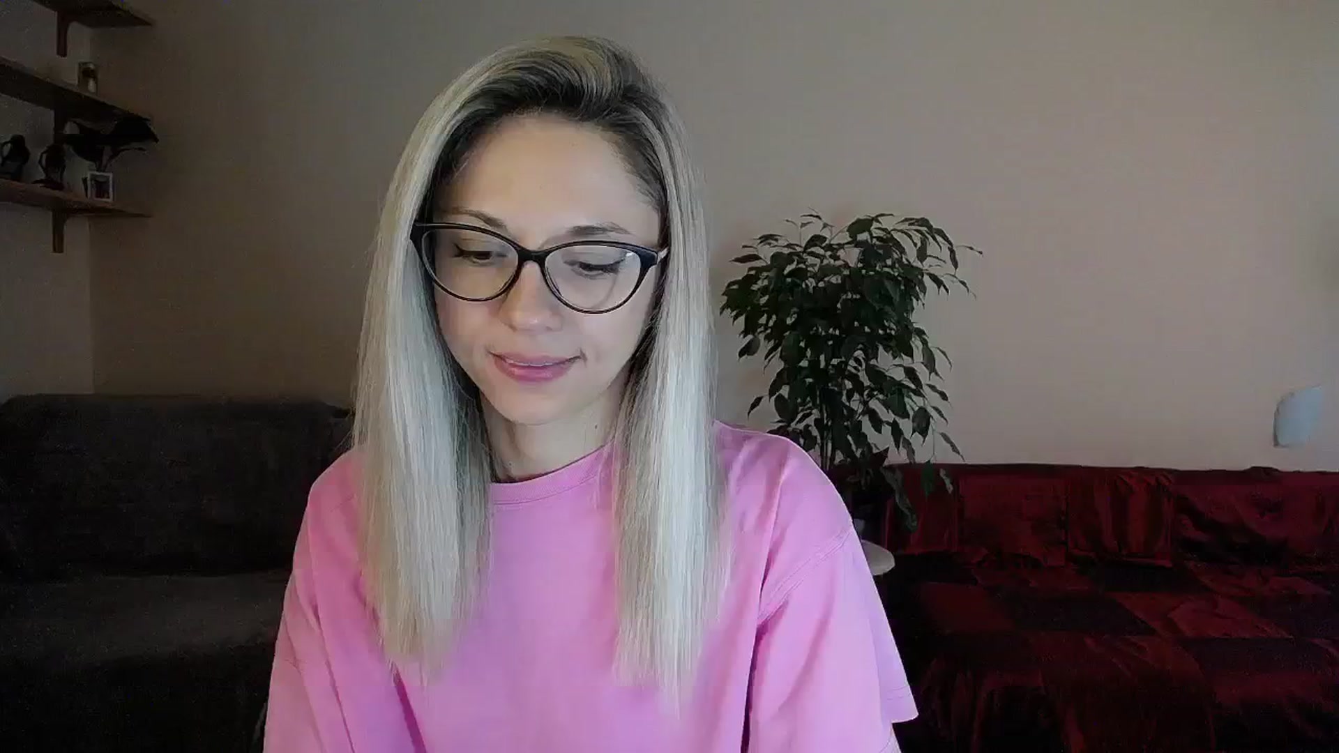 Gallery image thumbnail from Sunshine_alis's myfreecams stream on, 09/02/2024, 13:42 image 19 of 20
