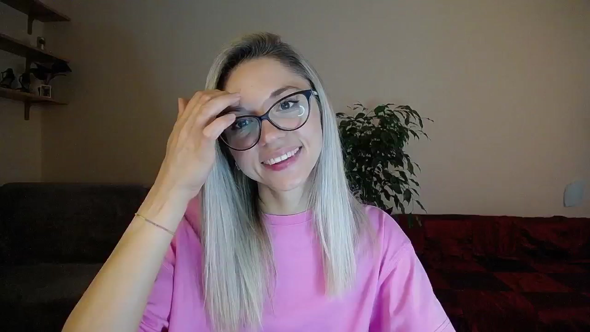 Gallery image thumbnail from Sunshine_alis's myfreecams stream on, 09/02/2024, 15:33 image 6 of 20