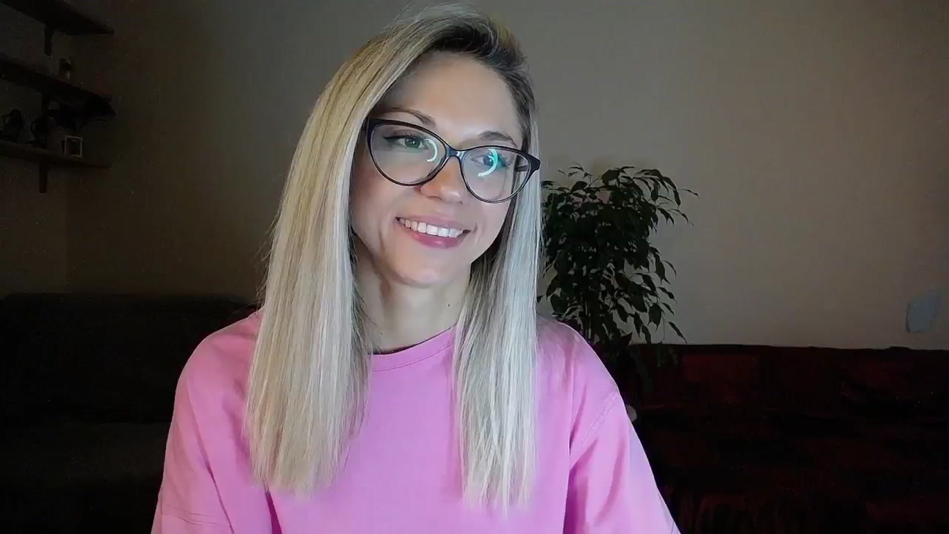 Gallery image thumbnail from Sunshine_alis's myfreecams stream on, 09/02/2024, 15:33 image 14 of 20