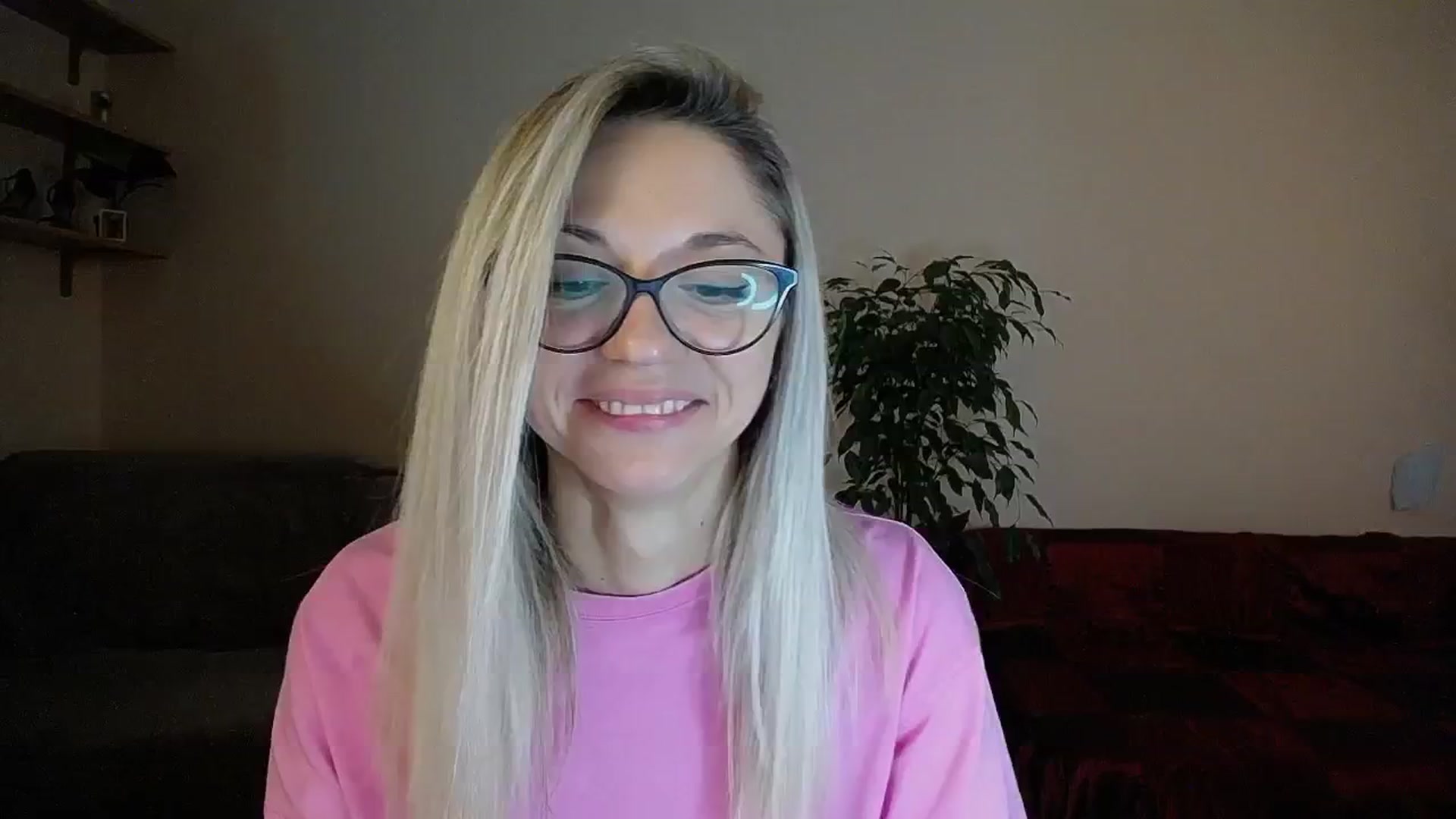 Gallery image thumbnail from Sunshine_alis's myfreecams stream on, 09/02/2024, 15:33 image 9 of 20