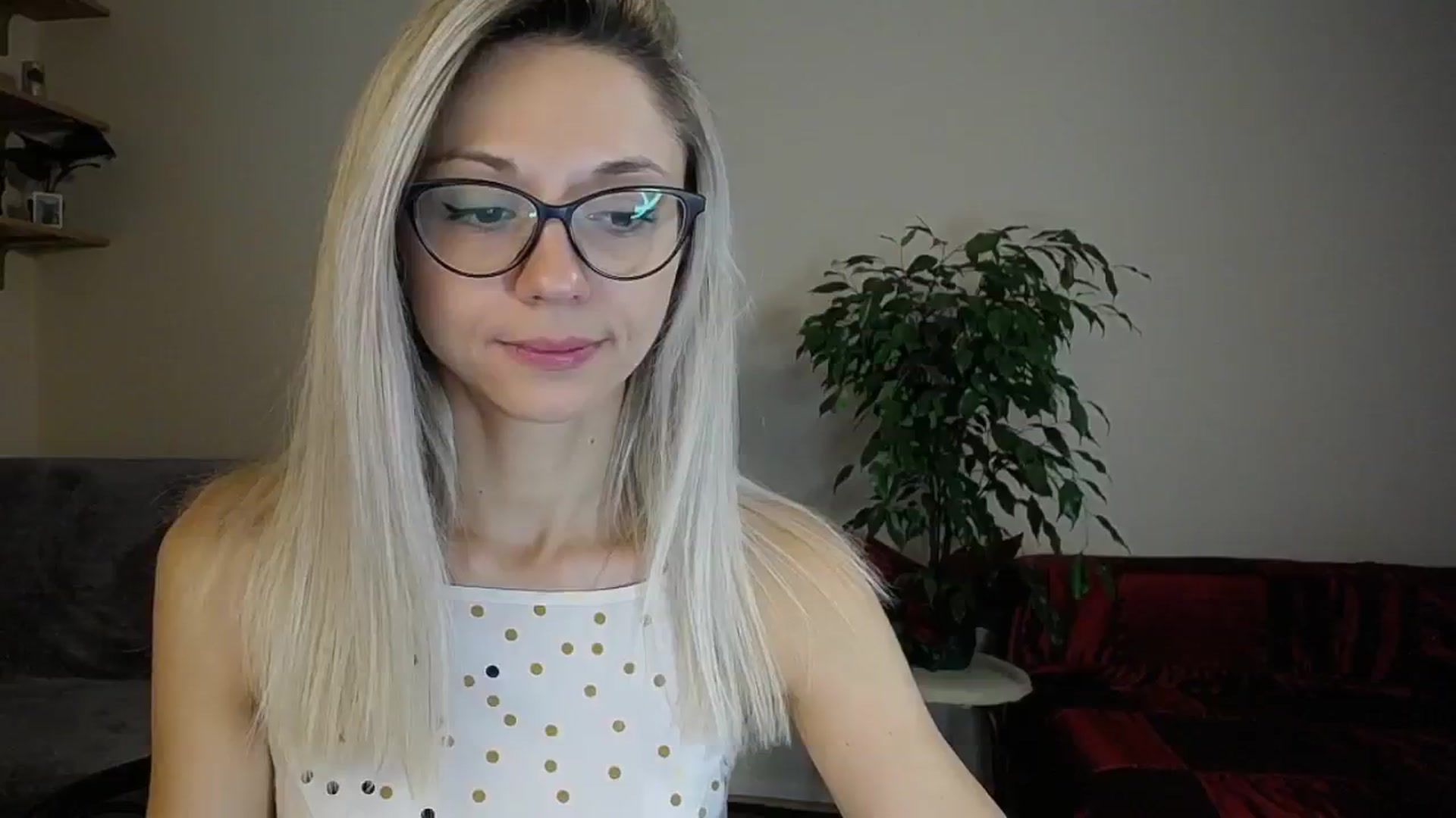 Gallery image thumbnail from Sunshine_alis's myfreecams stream on, 09/04/2024, 14:23 image 4 of 20