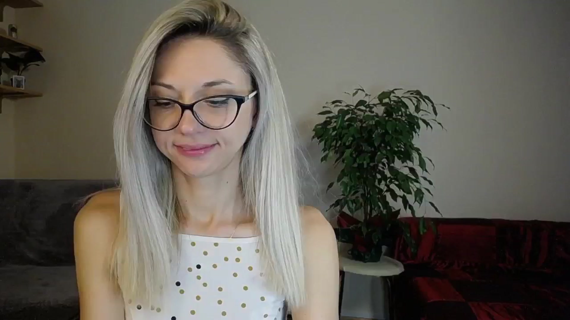 Gallery image thumbnail from Sunshine_alis's myfreecams stream on, 09/04/2024, 14:23 image 9 of 20
