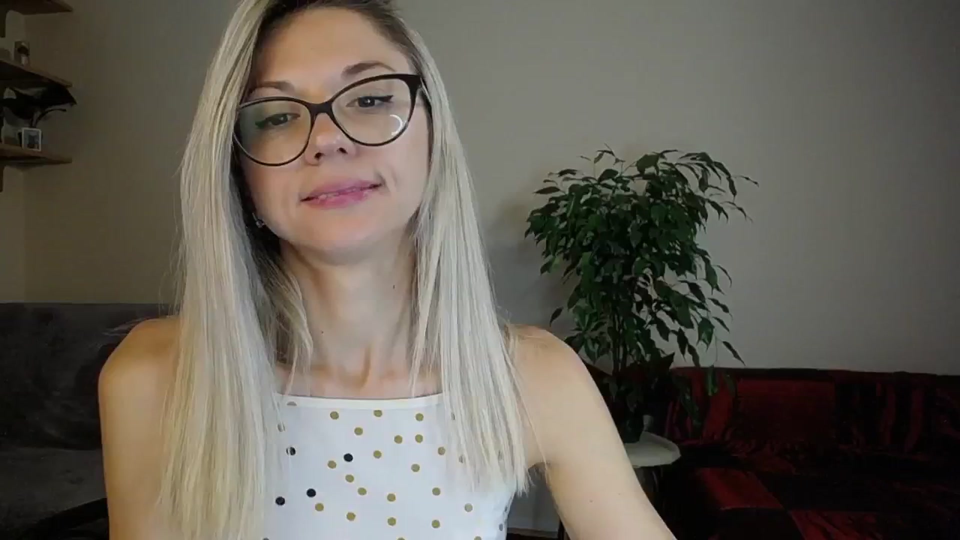 Gallery image thumbnail from Sunshine_alis's myfreecams stream on, 09/04/2024, 14:23 image 7 of 20