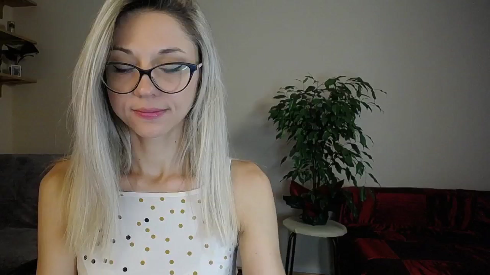 Gallery image thumbnail from Sunshine_alis's myfreecams stream on, 09/04/2024, 14:23 image 3 of 20