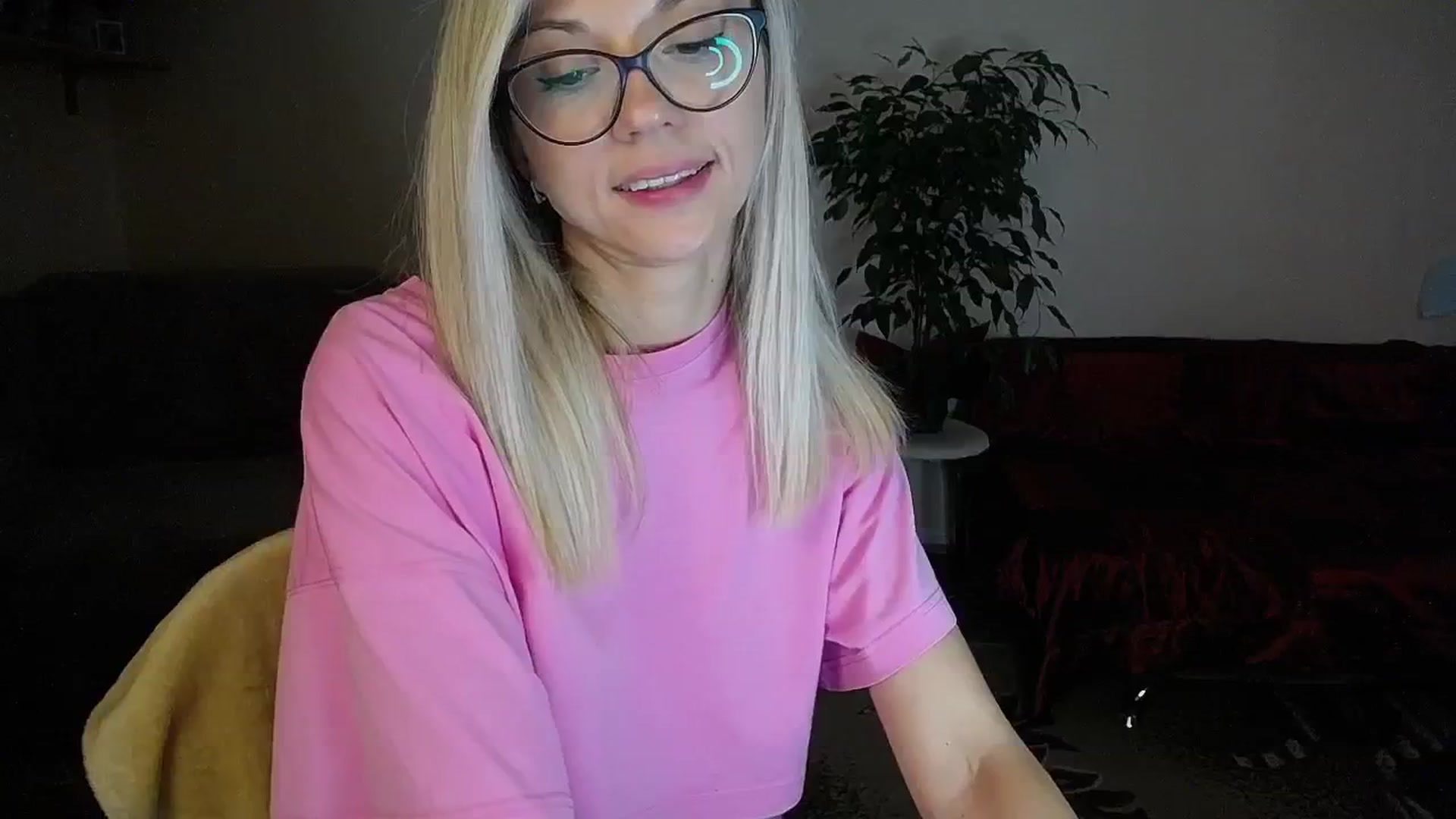 Gallery image thumbnail from Sunshine_alis's myfreecams stream on, 09/07/2024, 15:40 image 20 of 20