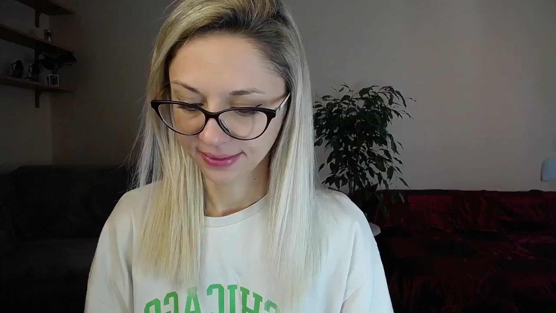 Gallery image thumbnail from Sunshine_alis's myfreecams stream on, 09/08/2024, 14:39 image 19 of 20