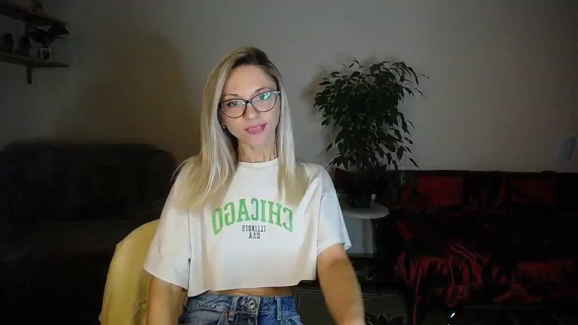 Gallery image thumbnail from Sunshine_alis's myfreecams stream on, 09/08/2024, 16:39 image 10 of 20