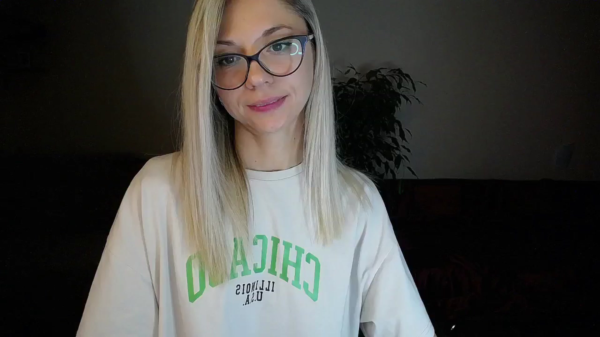 Gallery image thumbnail from Sunshine_alis's myfreecams stream on, 09/08/2024, 18:05 image 19 of 20
