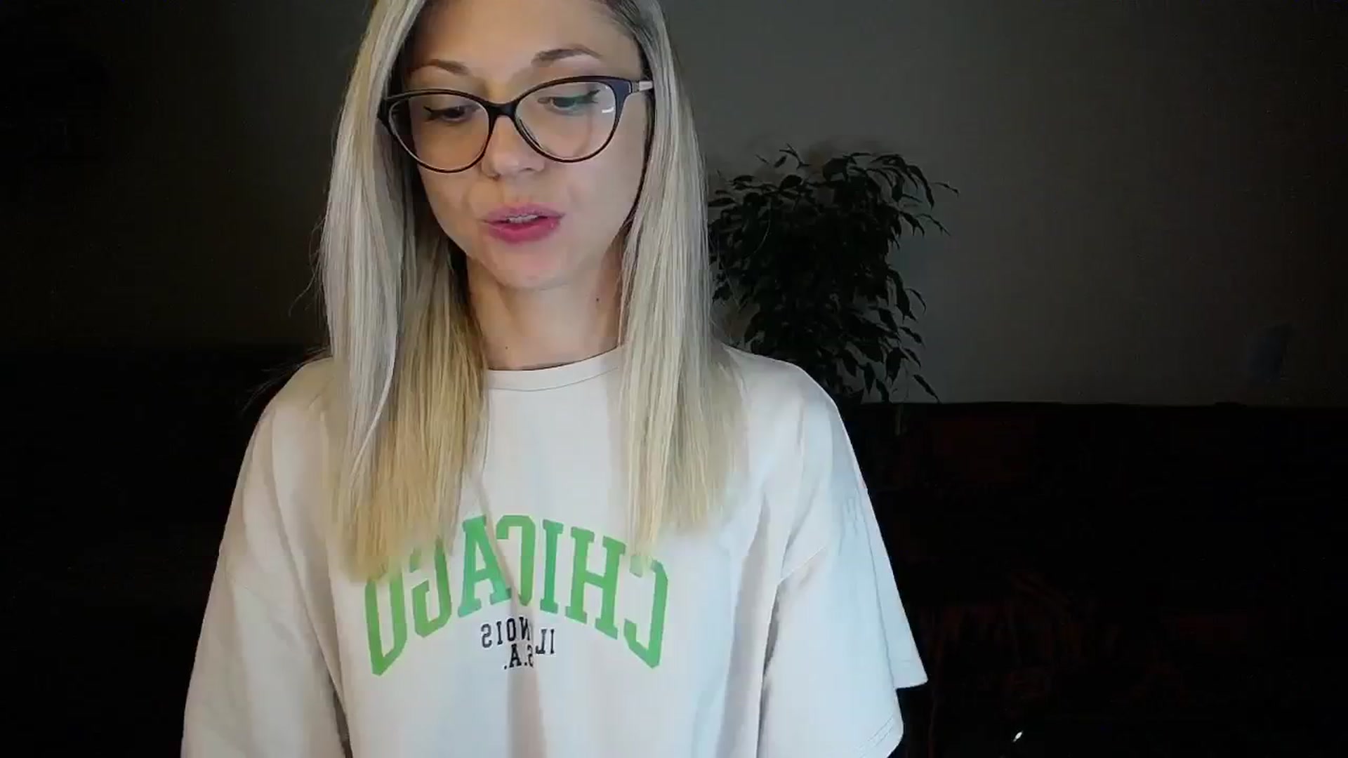 Gallery image thumbnail from Sunshine_alis's myfreecams stream on, 09/08/2024, 18:05 image 14 of 20