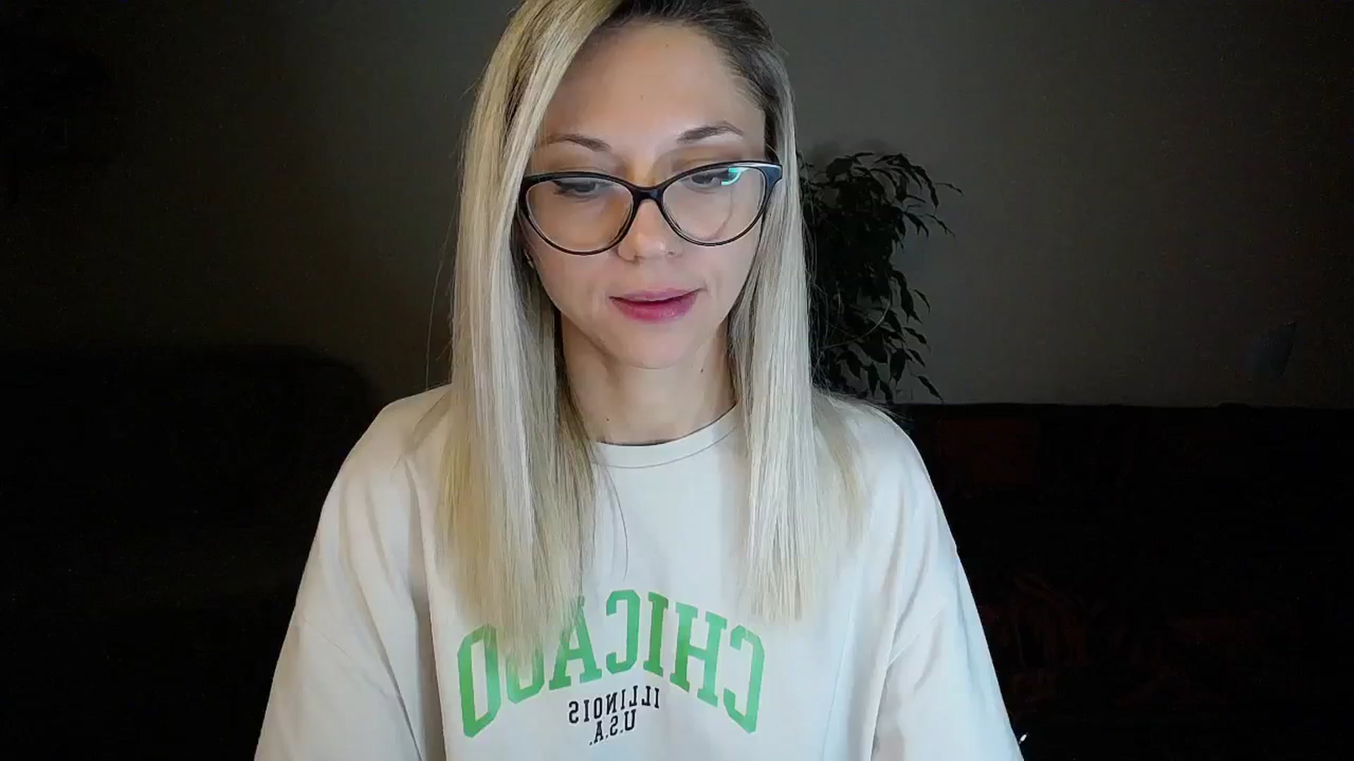Gallery image thumbnail from Sunshine_alis's myfreecams stream on, 09/08/2024, 18:05 image 9 of 20