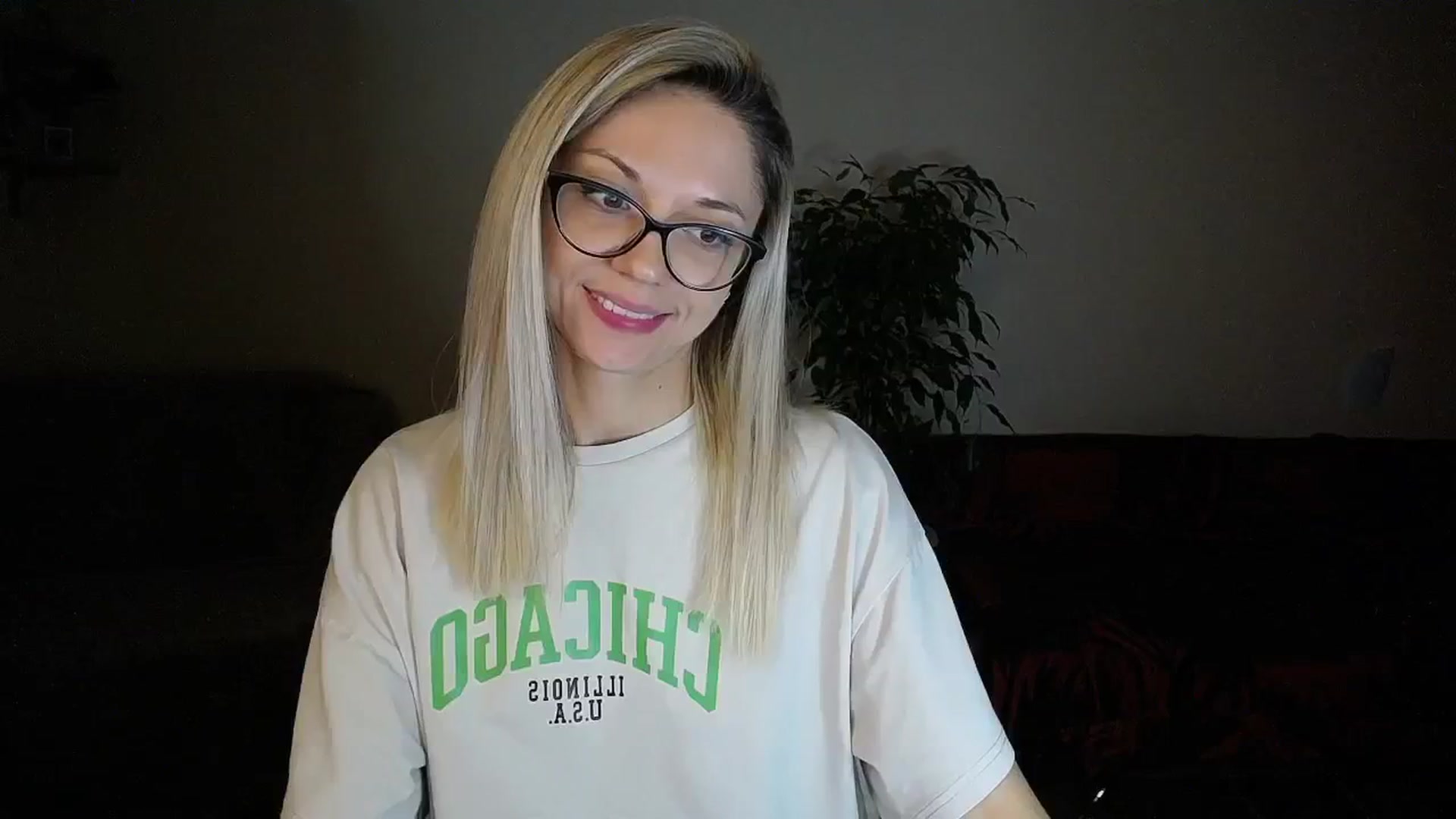 Gallery image thumbnail from Sunshine_alis's myfreecams stream on, 09/08/2024, 18:05 image 2 of 20