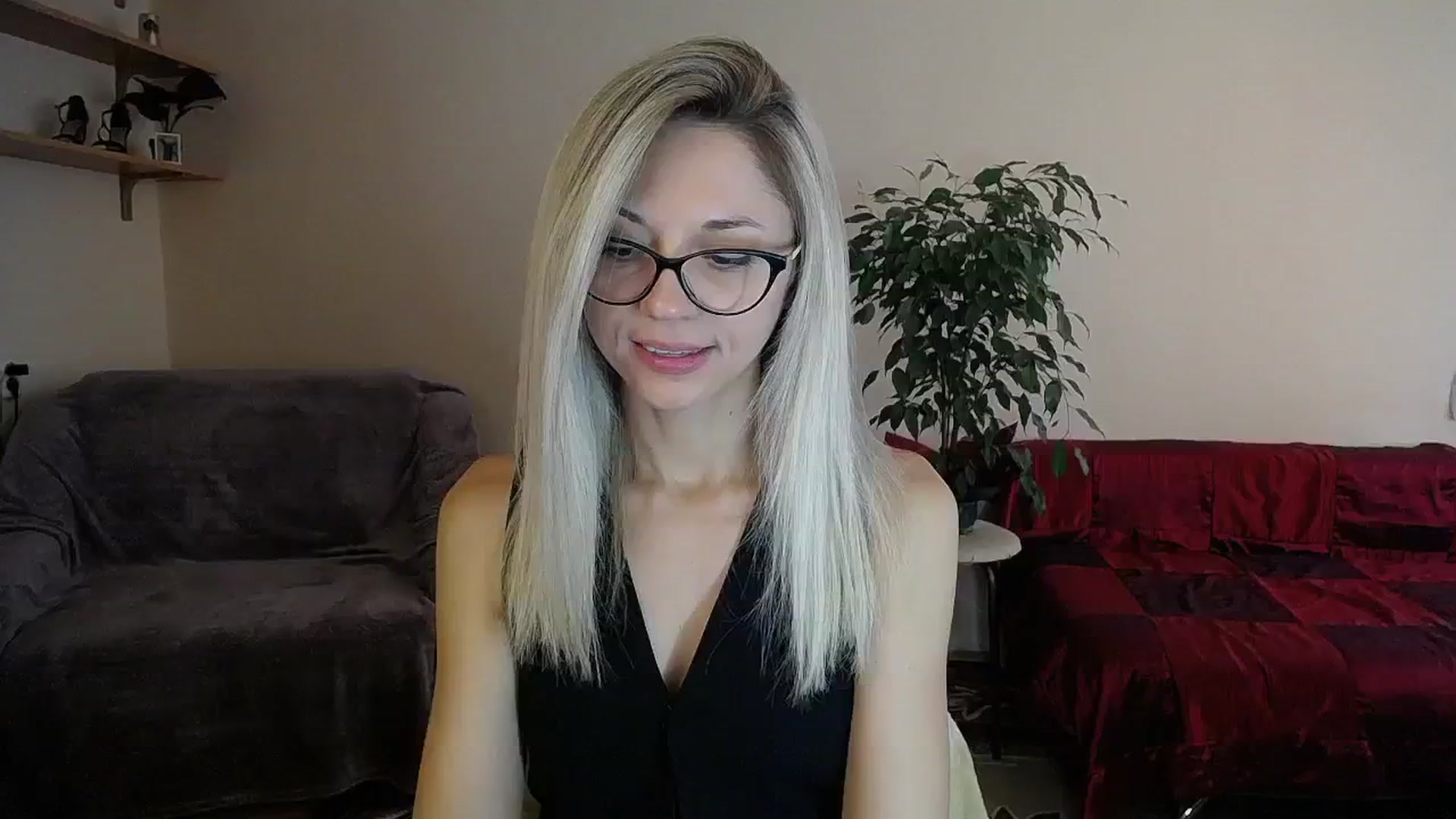 Gallery image thumbnail from Sunshine_alis's myfreecams stream on, 09/10/2024, 12:03 image 4 of 20