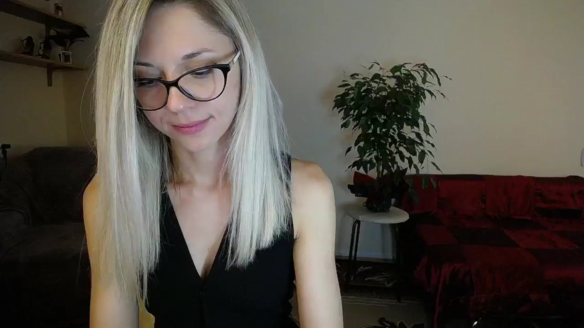 Gallery image thumbnail from Sunshine_alis's myfreecams stream on, 09/10/2024, 12:03 image 14 of 20
